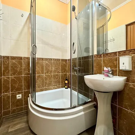 Apartpoltava: Cozy Cottage with BBQ Terrace and Observation Deck Exterior photo