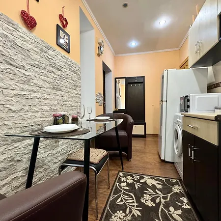 Apartpoltava: Cozy Cottage with BBQ Terrace and Observation Deck Exterior photo