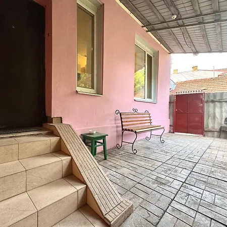 Apartpoltava: Cozy Cottage with BBQ Terrace and Observation Deck Exterior photo