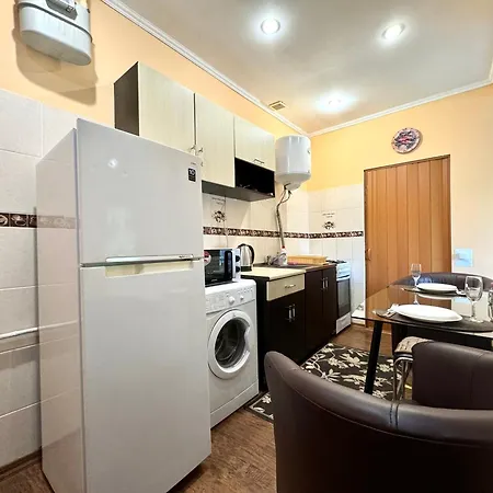 Apartpoltava: Cozy Cottage with BBQ Terrace and Observation Deck Exterior photo