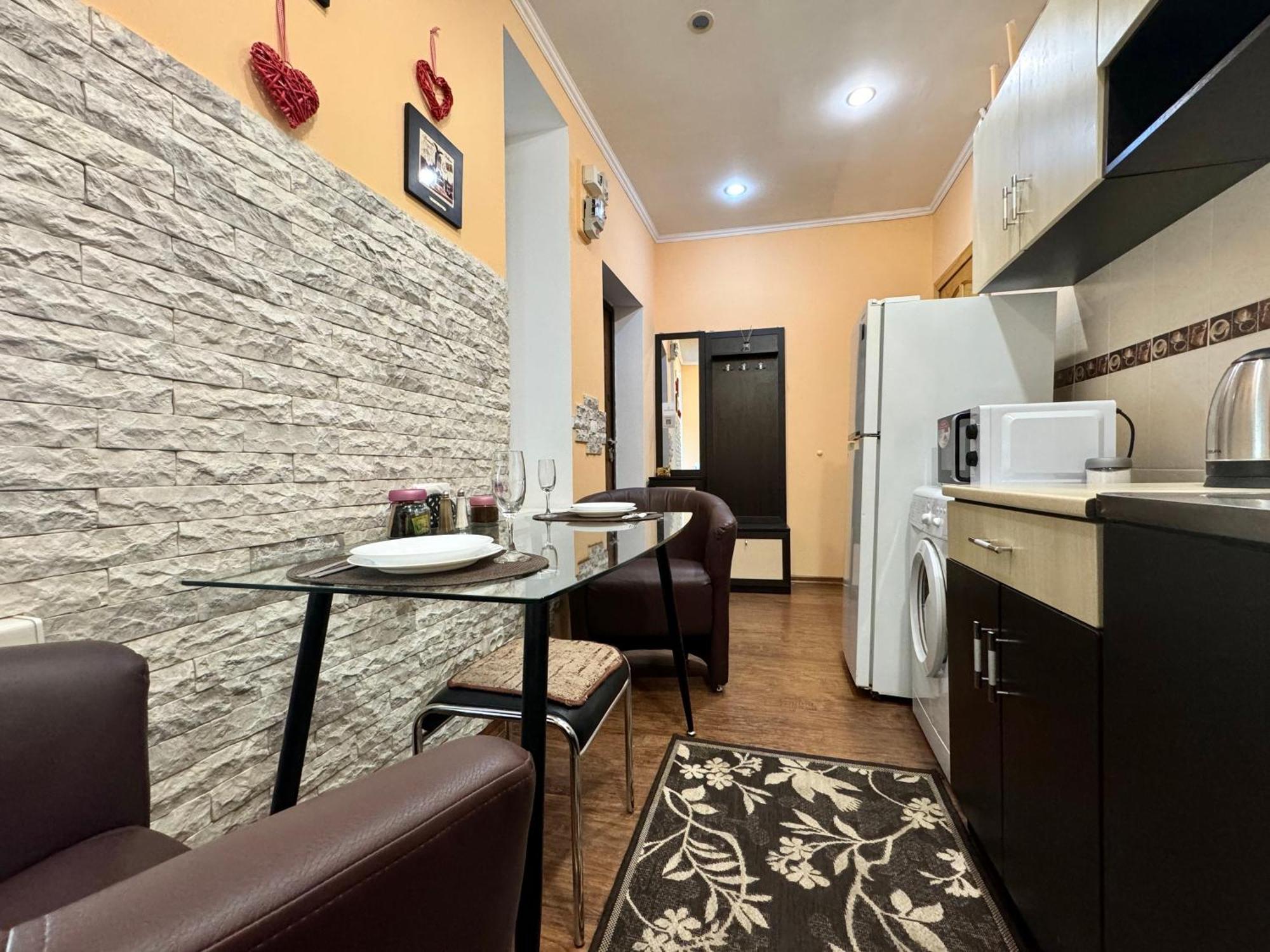 Apartment Apartpoltava: Cozy With Bbq Terrace And Observation Deck